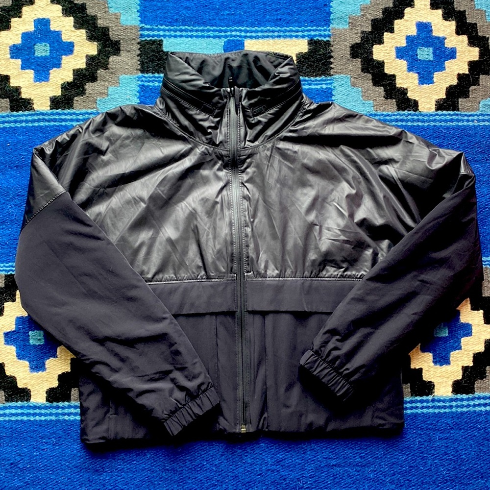 Lululemon warm up jacket - size 6
